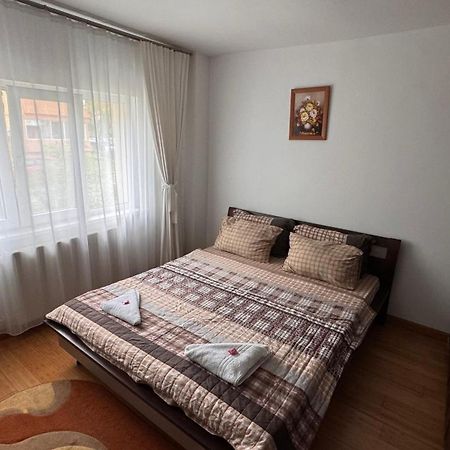 Apartament 3 Camere Otopeni Luaran gambar